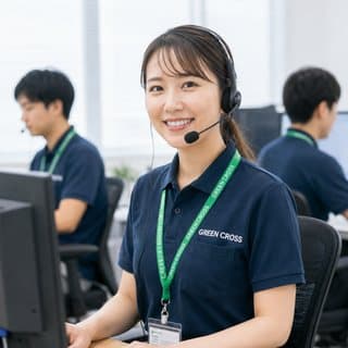 電話でのご相談に対応するグリーンクロスのカスタマーサポート担当